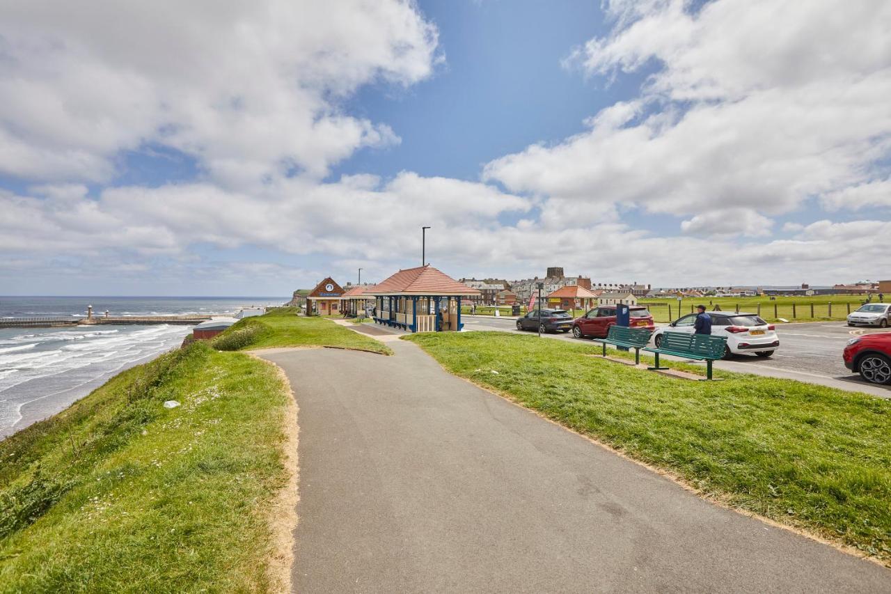 Host & Stay - The Garret Suite Whitby Esterno foto